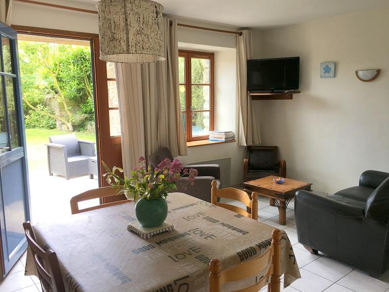 Salon séjour gîte Le Petit Bé — Saint-Malo